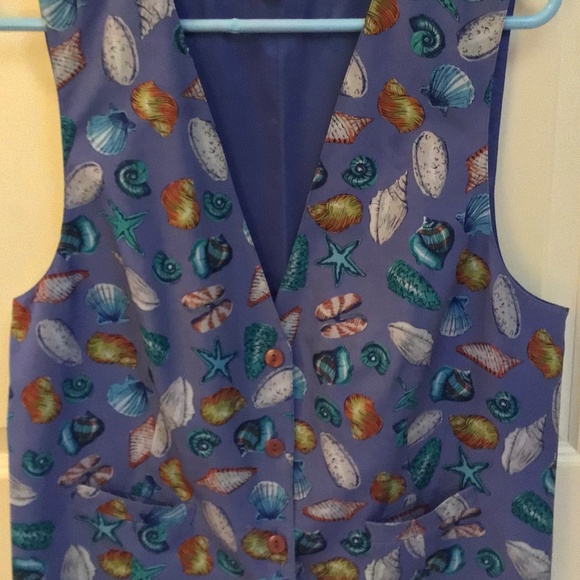 Ladies Talbots Sea Shell print button vest - Picture 1 of 3